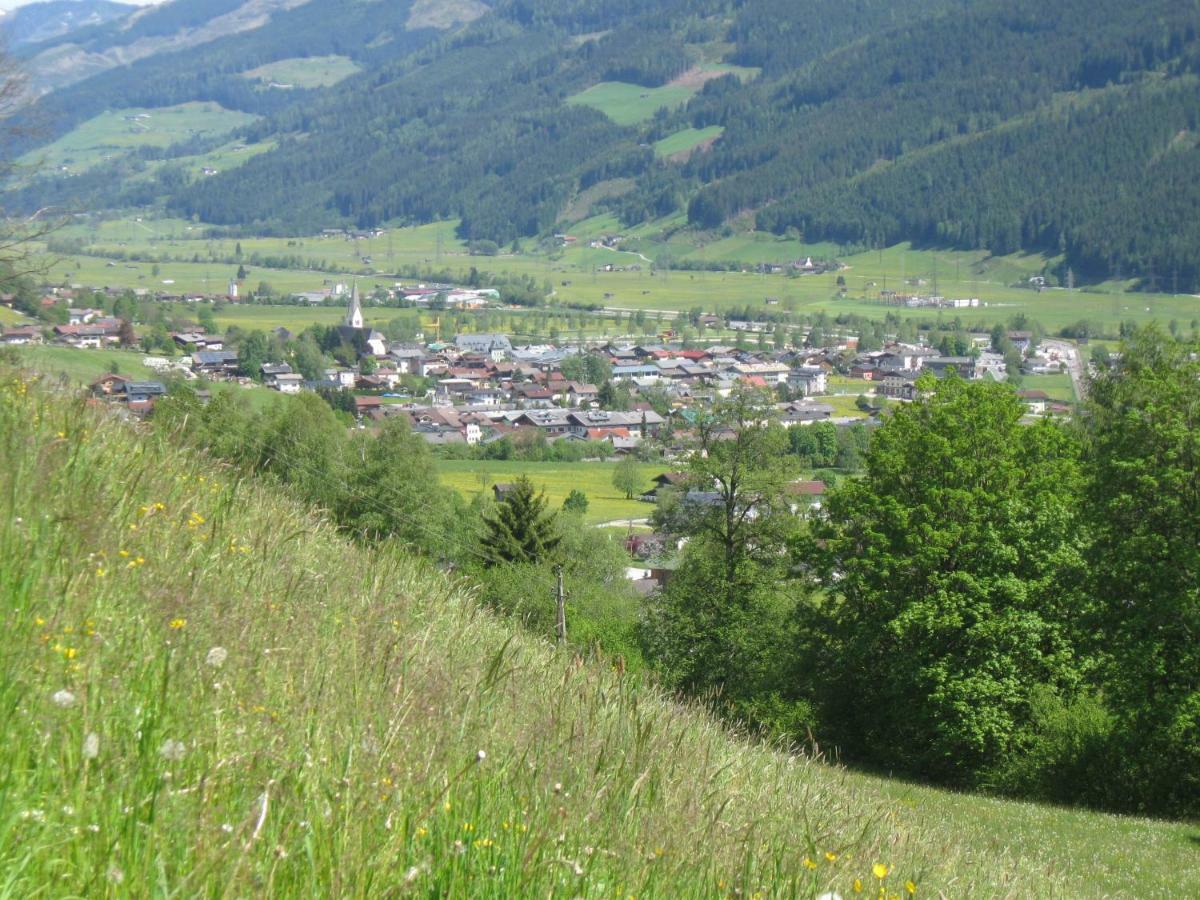 Апартаменты Haus Am Dorfplatz Уттендорф Экстерьер фото